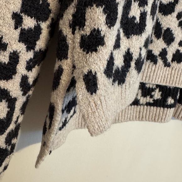 Women's Leopard Print Soft Sweater - Black and Cream - Picture 4 of 6